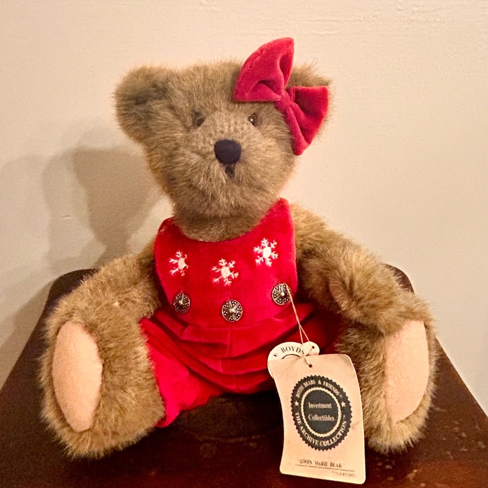 Boyds Bear bite Gwen Marie